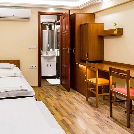 Bl.Apartmanhaz Ii. Szeged Eksteriør bilde