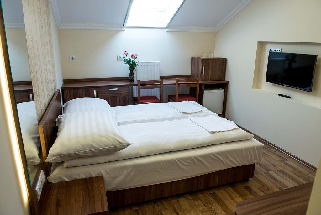 Bl.Apartmanhaz Ii. Szeged Eksteriør bilde