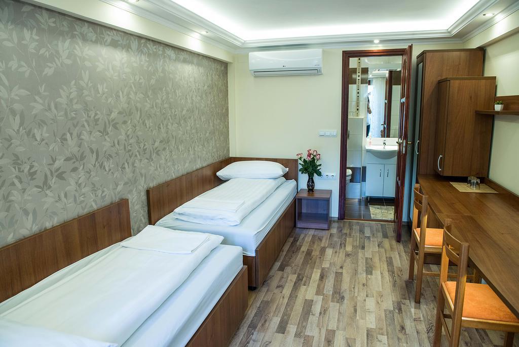 Bl.Apartmanhaz Ii. Szeged Eksteriør bilde